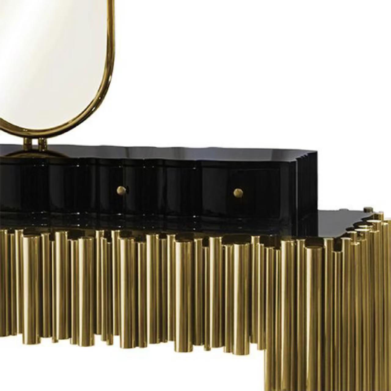 Luxury Italian Designer Integrated Vanity Table