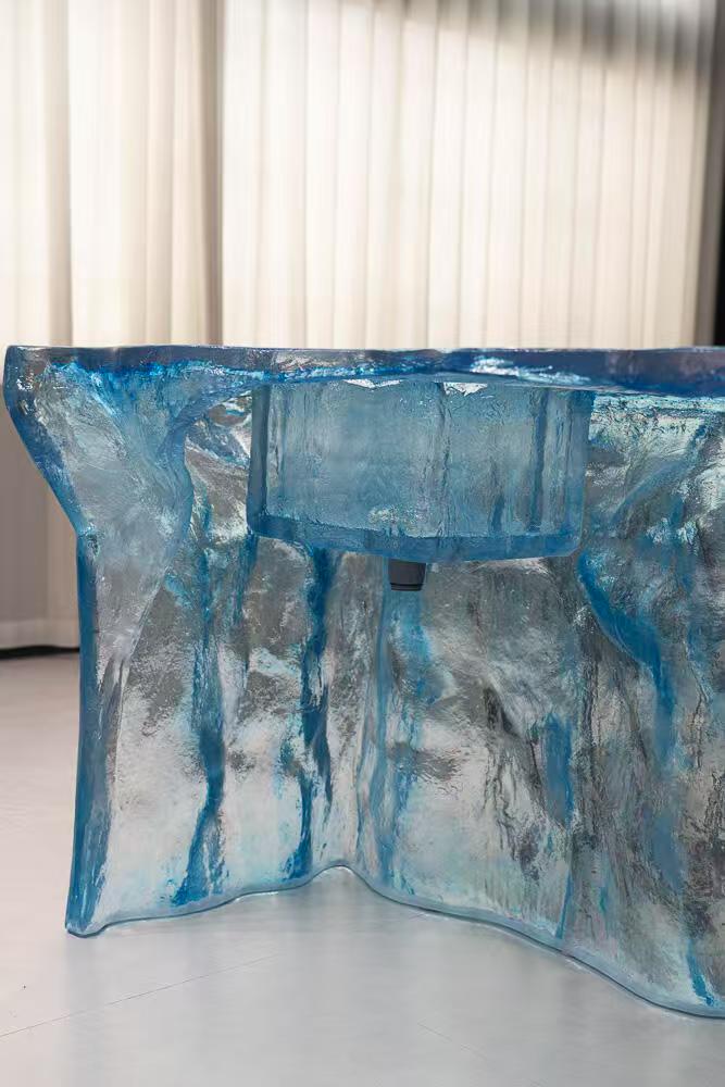 Luxury Modern Transparent Resin Bar Counter