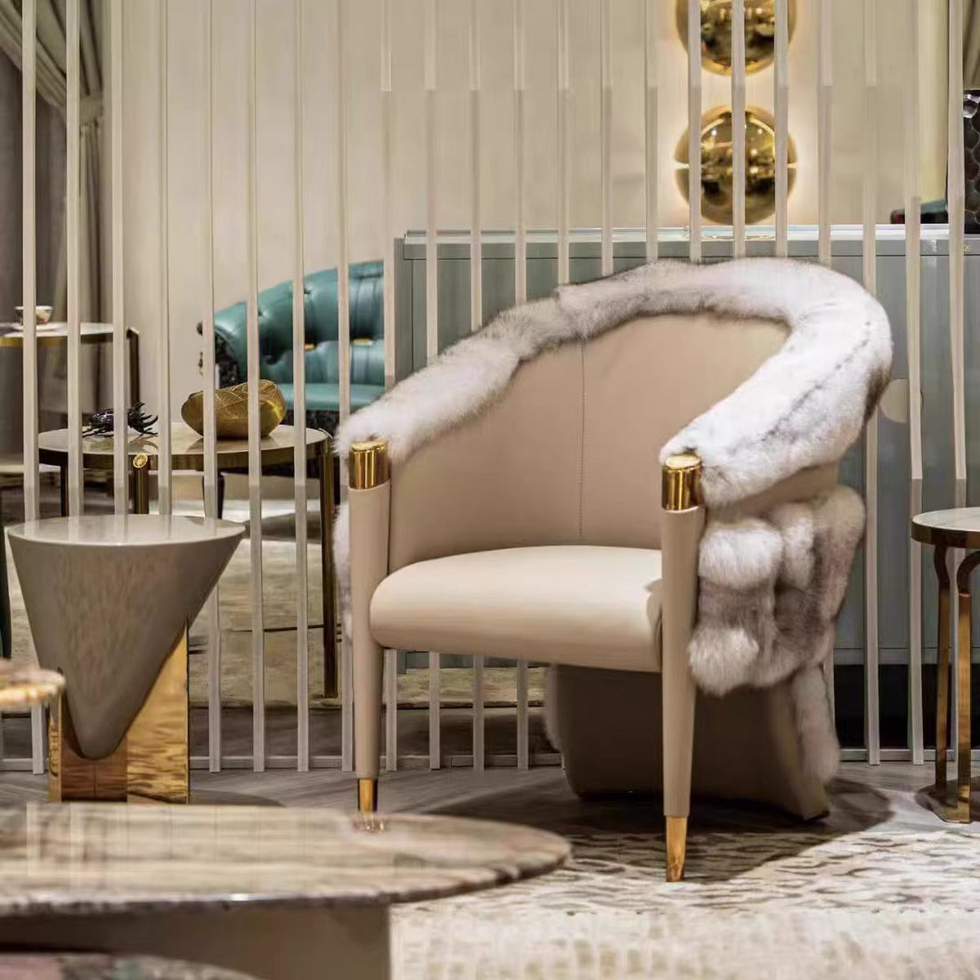 Luxury Solid Wood Leather Wool Lounge Chair