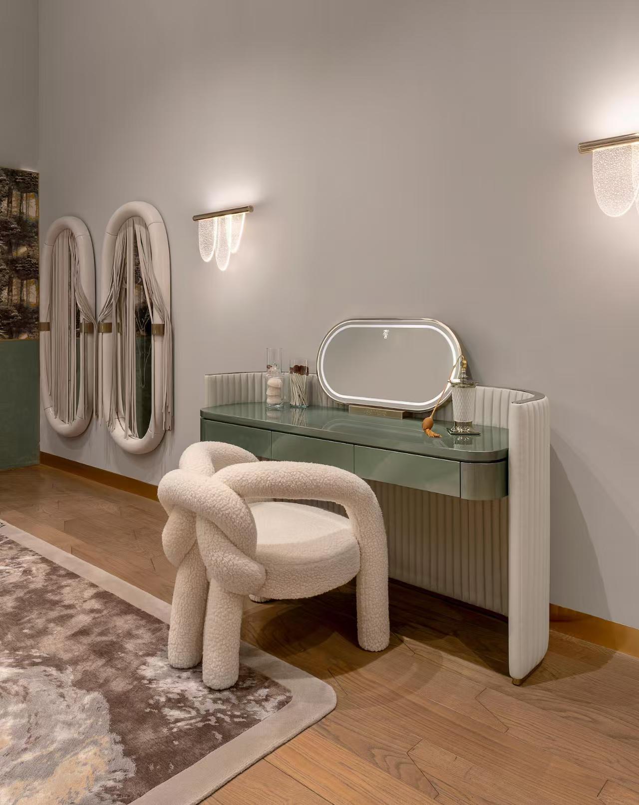 Luxury Italian Dressing Table with Leather & Stainless Steel Design