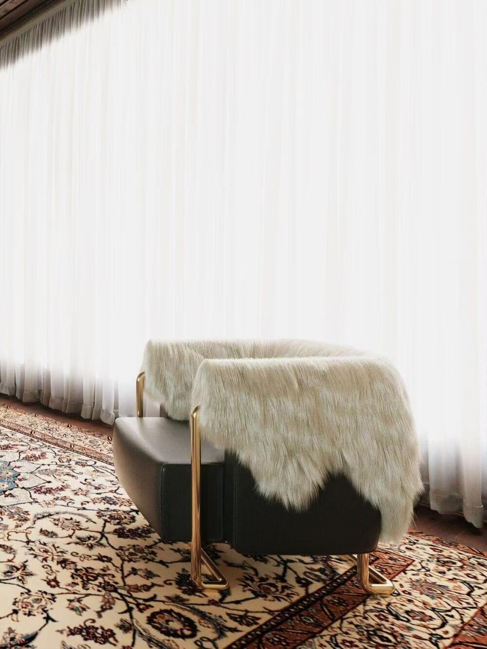 Luxury Italian Single Lounge Chair with Stainless Steel Design