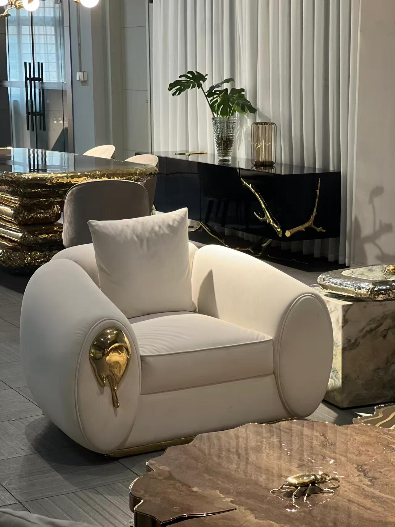 Luxury Italian Bocadolobo Inspired Leather Lounge Chair