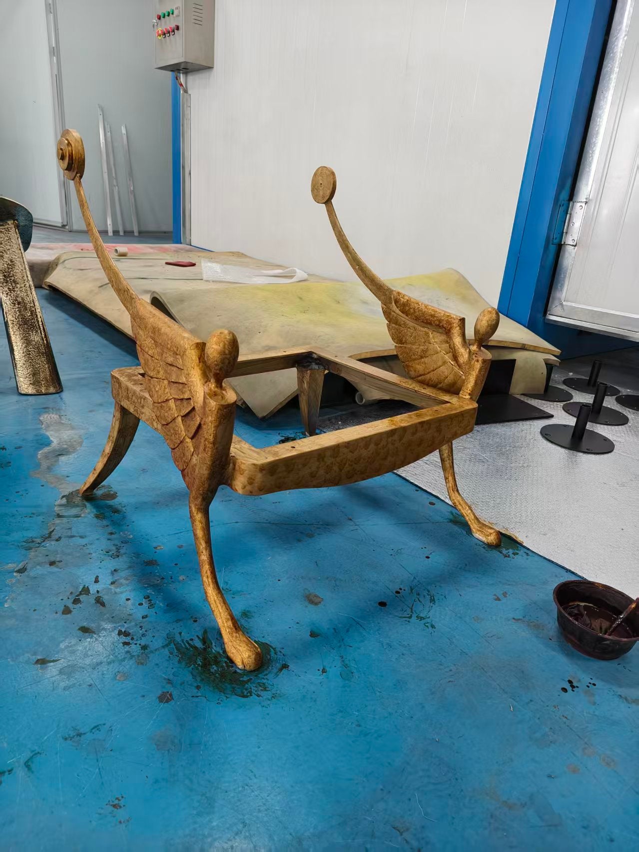 Italian Modern Claw Lounge Chair