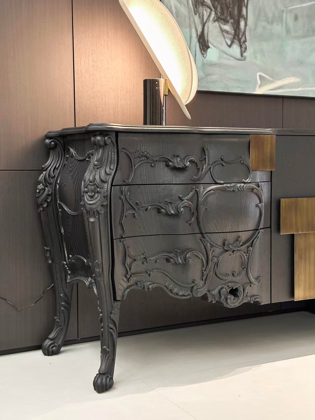 Luxury Nordic Carved Wood TV Cabinet