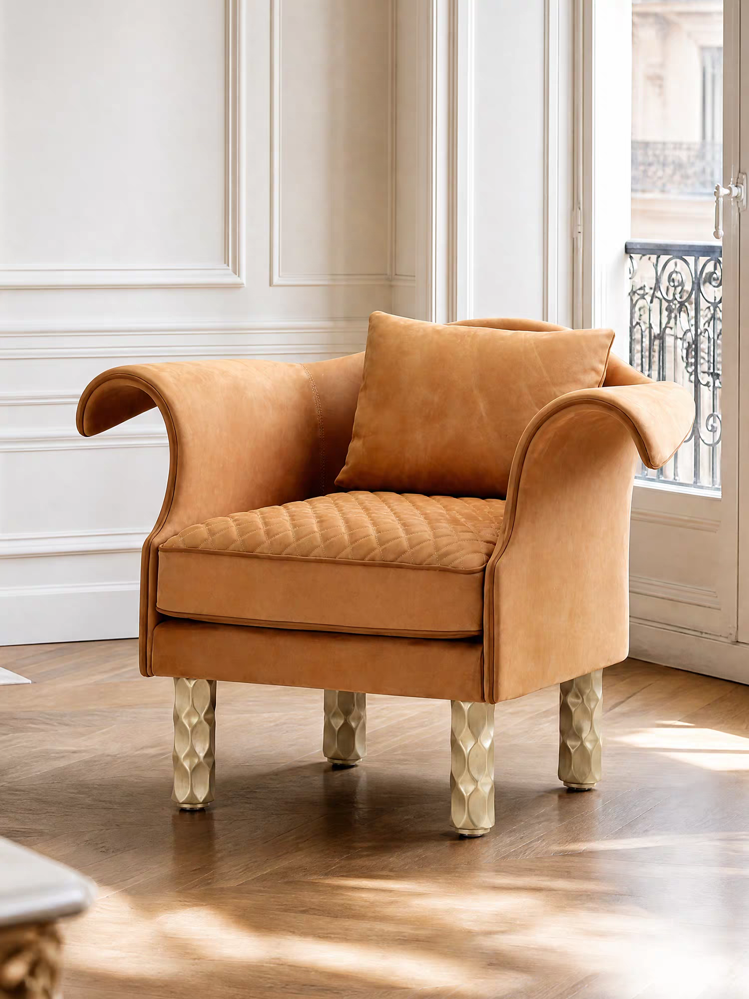Luxury French Frosted Leather Lounge Chair