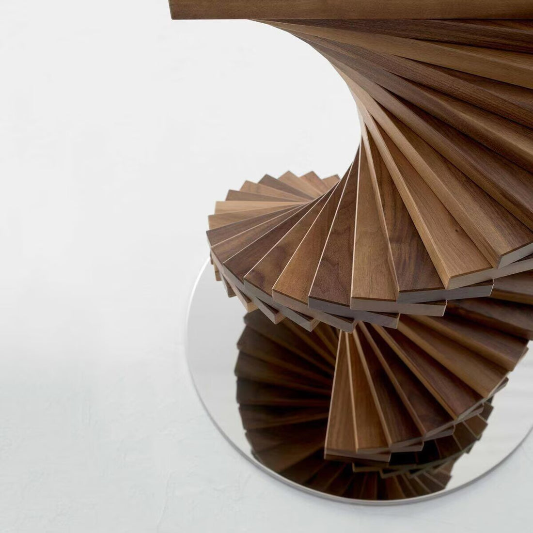 Italian Modern Rotating Dining Table
