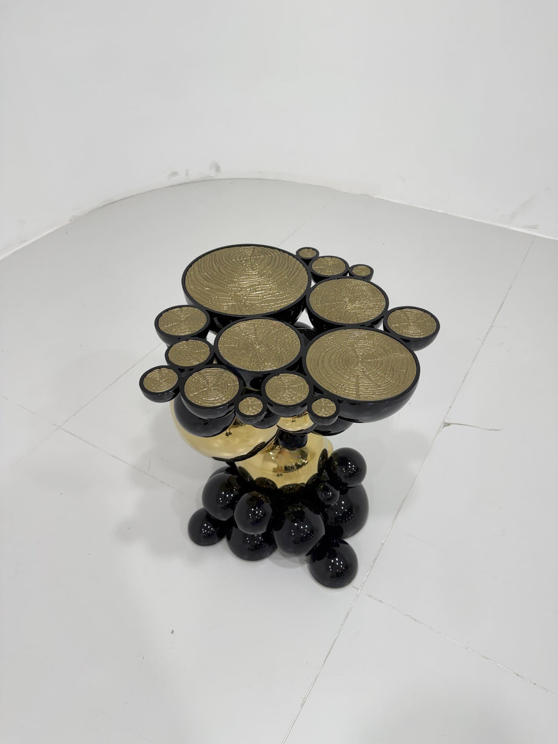 Luxury Italian Artistic Bubble Side Table