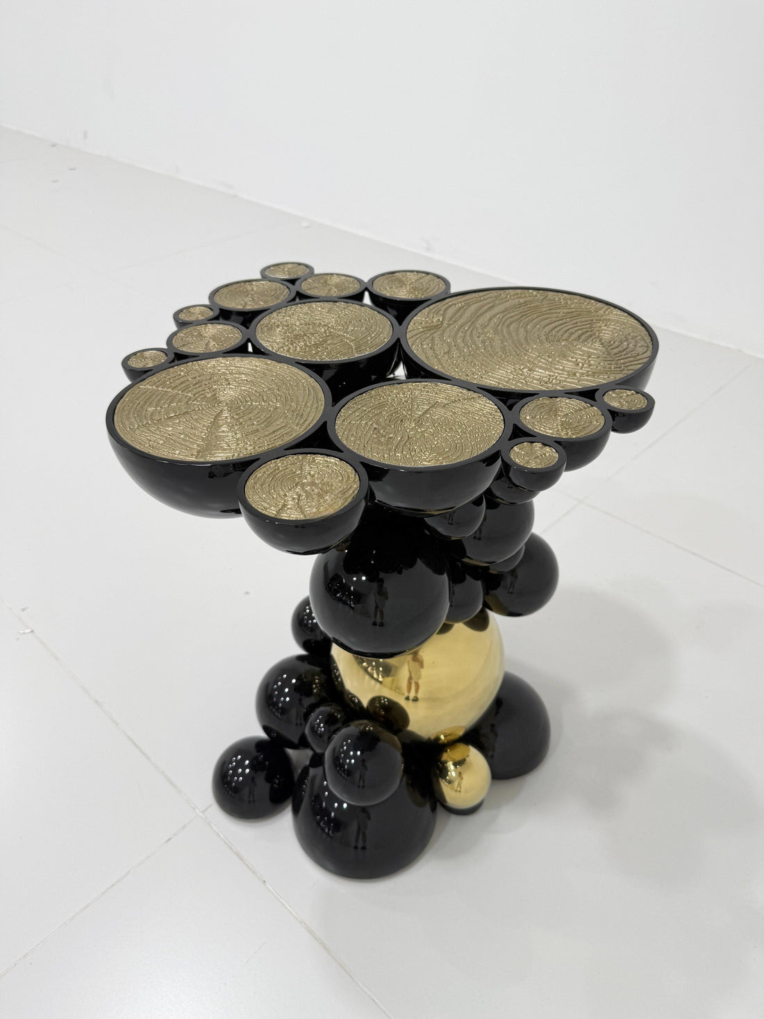 Luxury Italian Artistic Bubble Side Table