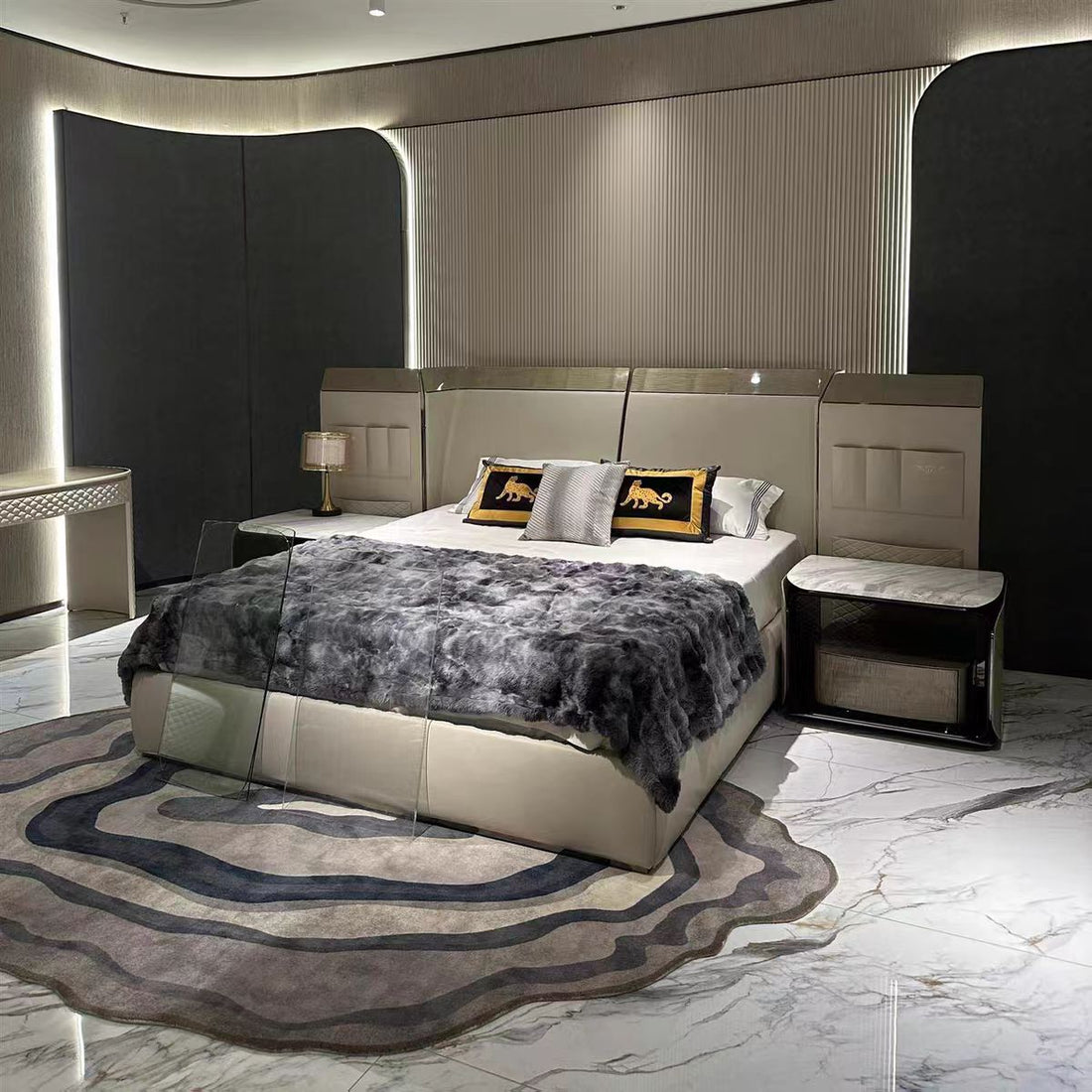 Modern Luxury Solid Wood Leather Stainless Steel Double Bed