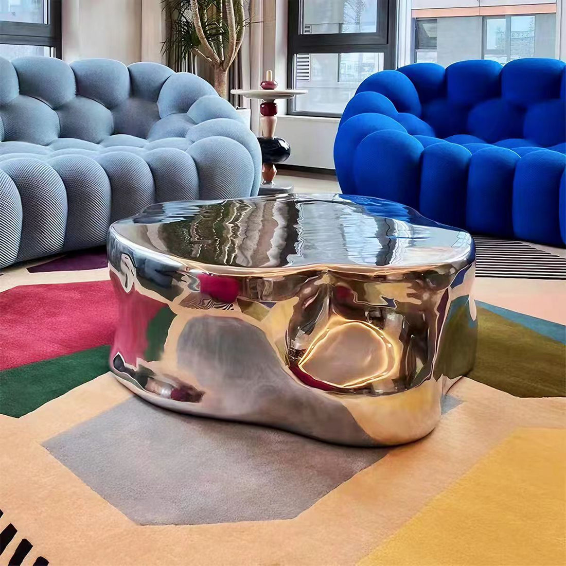 Sculptural Metal Nesting Coffee Table Set