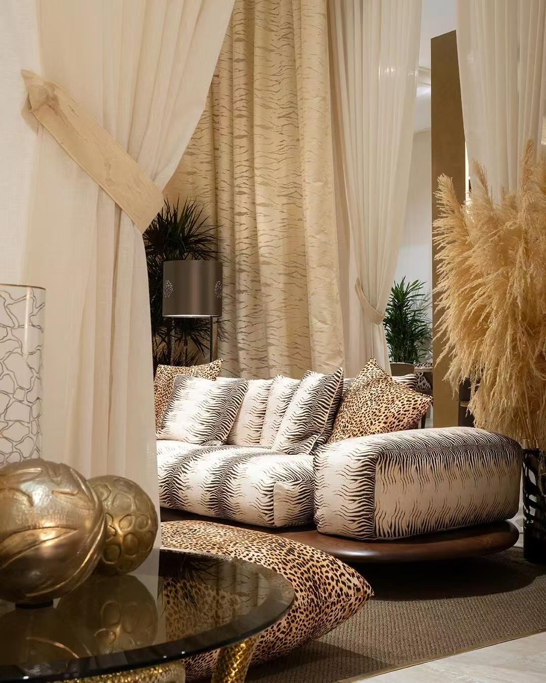 Luxury Modern Fabric Sofa with Solid Wood Design