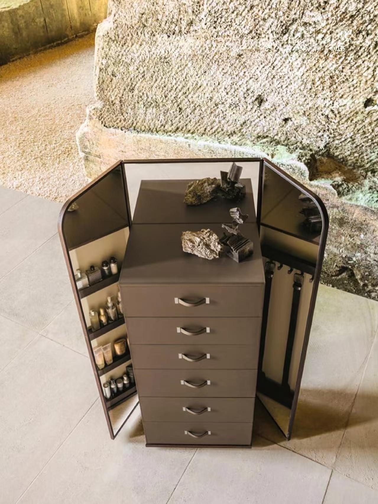 Luxury Italian Solid Wood Chest of Drawers with Glass Display Design