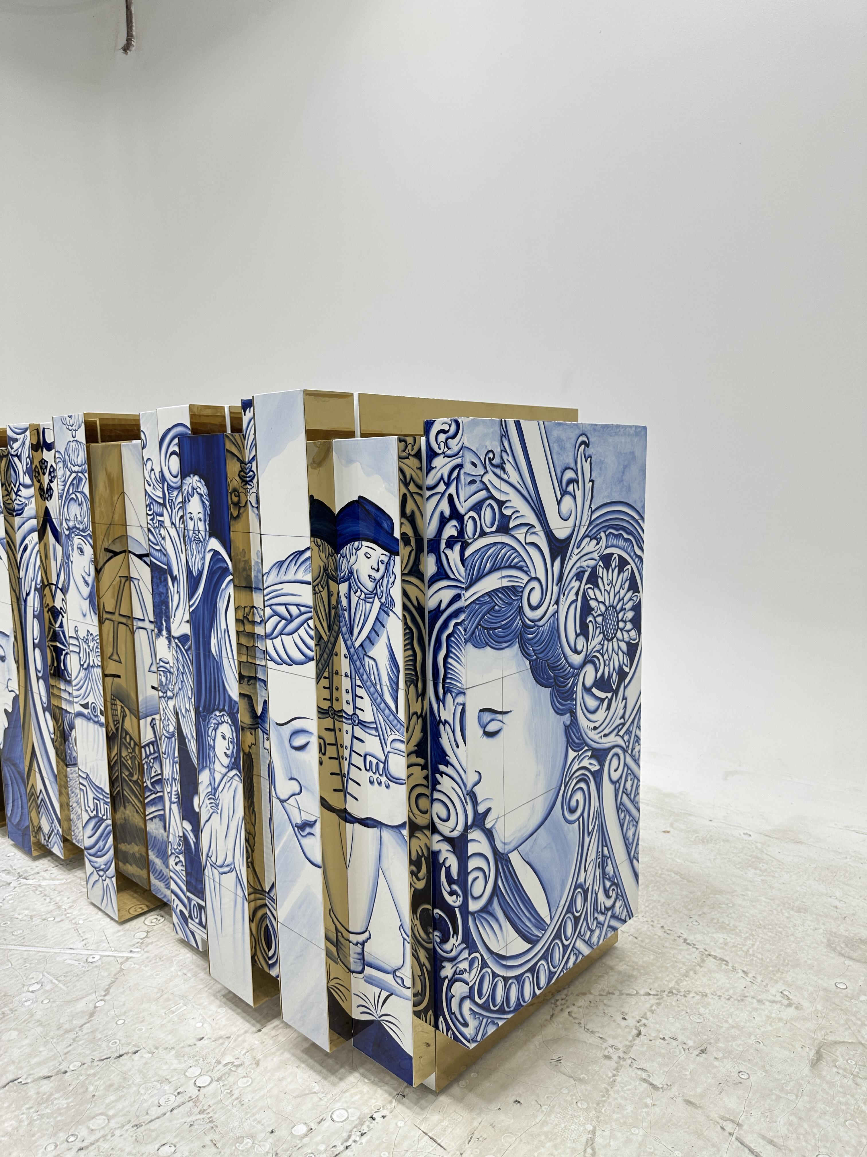 Luxury Italian Painted Console Table Design