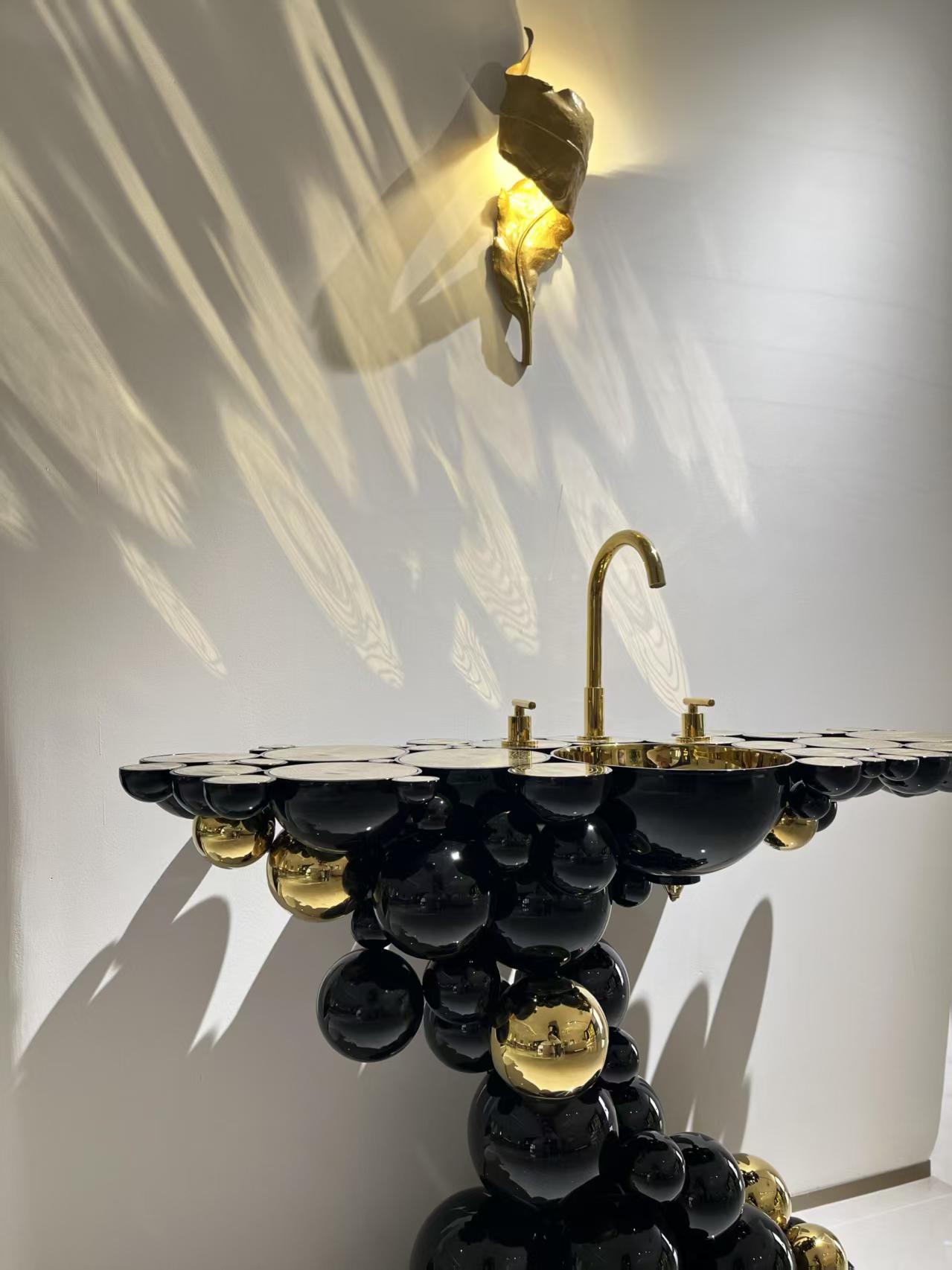 Luxury Italian Stainless Steel Pedestal Basin with Bubble Design